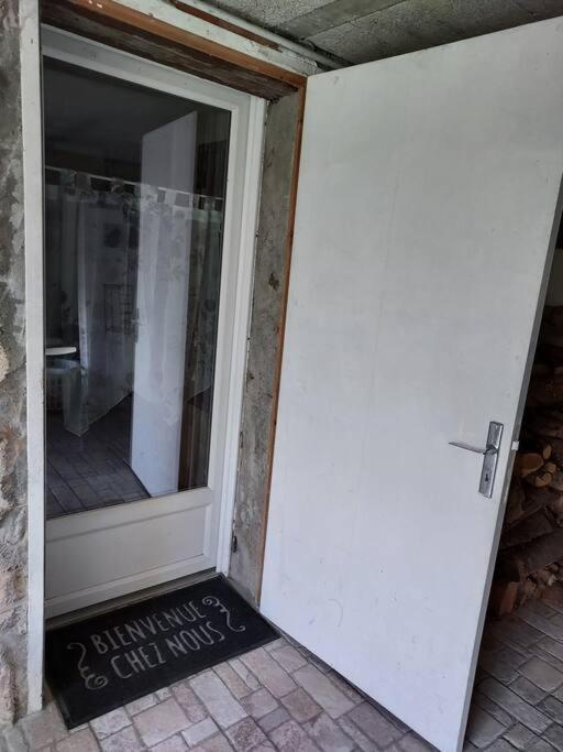 Le Lys Apartment Saintes Ngoại thất bức ảnh
